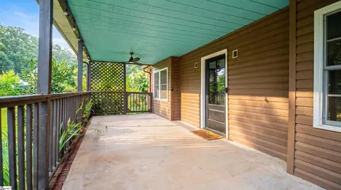 Exterior - 111 Northridge Rd, Greer, SC 29650 photo 6 of 10