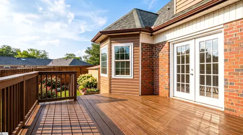 Exterior - 111 Northridge Rd, Greer, SC 29650 photo 7 of 10