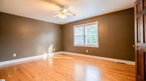 Bedroom - 111 Northridge Rd, Greer, SC 29650 photo 2 of 10