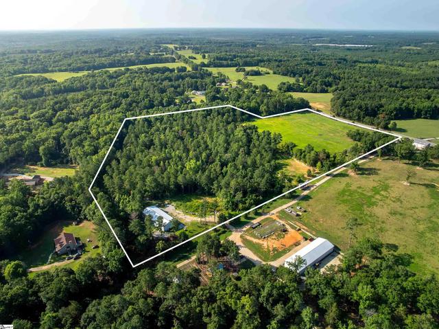 00 S Harper St, Laurens, SC 29360