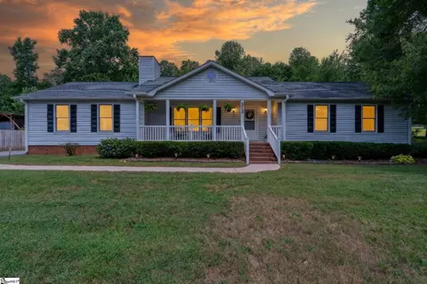 213 Pine Meadow Dr, Travelers Rest, SC 29690