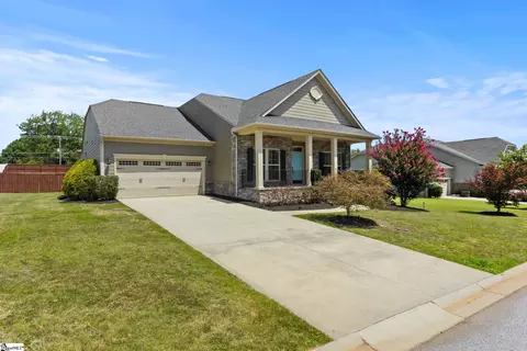 5 Brennan Pl, Greenville, SC 29609