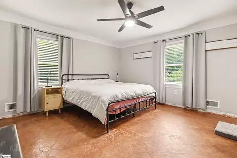 Bedroom - 440 Bowen Rd, Anderson, SC 29621 photo 1 of 2