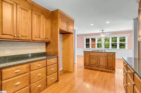 Kitchen - 204 Montclair Rd, Greer, SC 29651 photo 5 of 6
