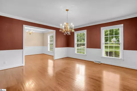 Living - 204 Montclair Rd, Greer, SC 29651 photo 1 of 5