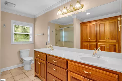 Bath - 204 Montclair Rd, Greer, SC 29651 photo 3 of 3