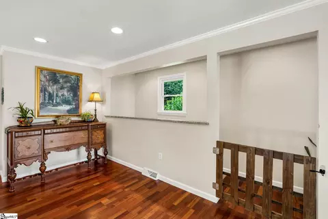 Entry Way - 512 E Fredericks St, Anderson, SC 29621 photo 2 of 2