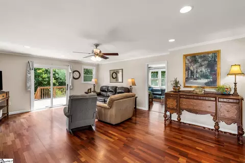 Living - 512 E Fredericks St, Anderson, SC 29621 photo 1 of 2