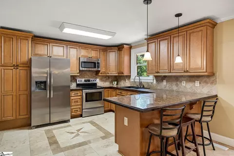 Kitchen - 512 E Fredericks St, Anderson, SC 29621 photo 1 of 3