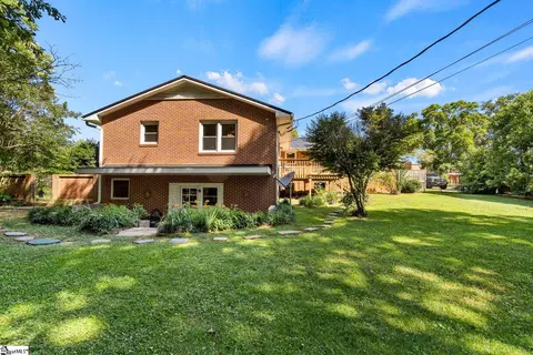 Exterior - 512 E Fredericks St, Anderson, SC 29621 photo 7 of 7