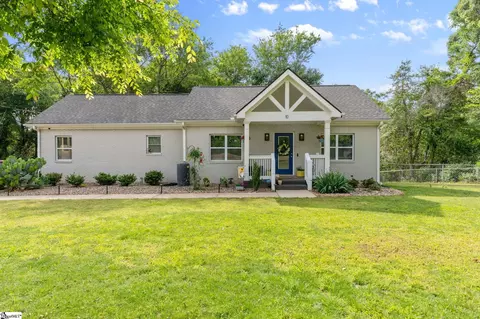 10 Walker Rd, Piedmont, SC 29673
