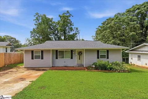96 N Estate Dr, Greenville, SC 29605
