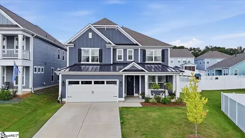 107 Humbolt Dr, Simpsonville, SC 29681