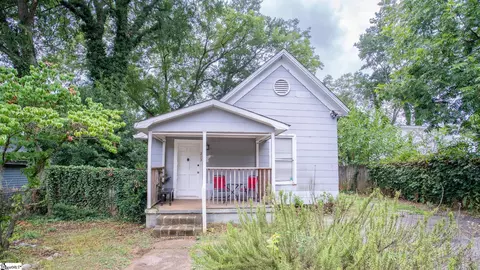 213 Colonial Rd, Greenville, SC 29611