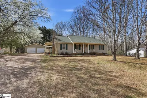 76 Old Boswell Rd, Travelers Rest, SC 29690