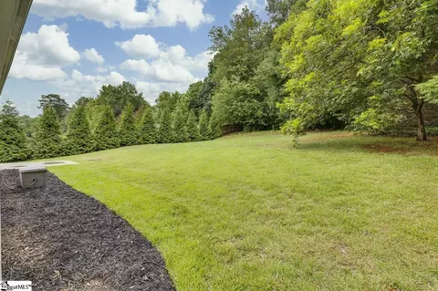 Exterior - 202 Meadow Ln, Easley, SC 29642 photo 5 of 8