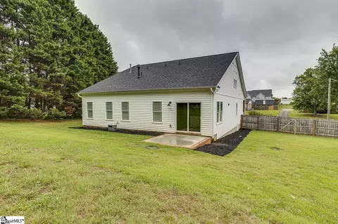 Exterior - 202 Meadow Ln, Easley, SC 29642 photo 7 of 8