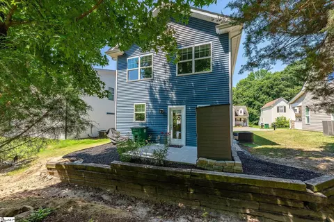 111 Crown Ct, Williamston, SC 29697 photo 4
