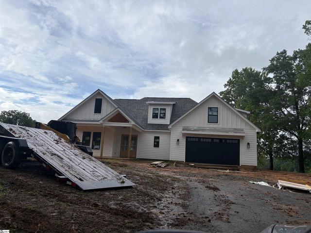 740 Cannan Rd, Spartanburg, SC 29306