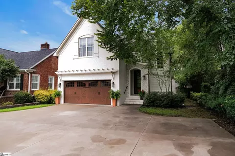 207 E Faris Rd, Greenville, SC 29605