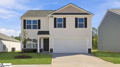 597 Sunfire St, Woodruff, SC 29388