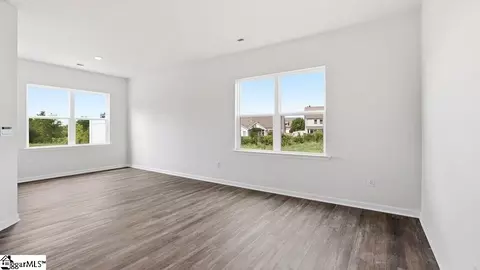 Living - 830 Embark Cir, Greer, SC 29651 photo 1 of 4