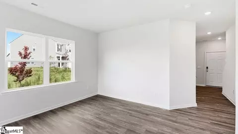 Living - 830 Embark Cir, Greer, SC 29651 photo 4 of 4
