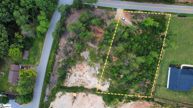 4 Jones Kelley Rd, Travelers Rest, SC 29690
