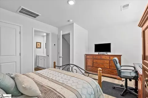 Bedroom - 101 Aleppo Ln, Greer, SC 29651 photo 6 of 6