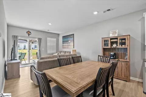 Dining - 101 Aleppo Ln, Greer, SC 29651 photo 2 of 2