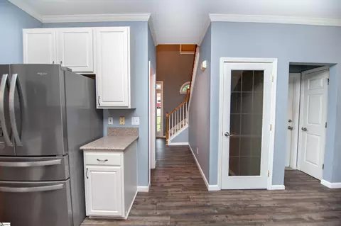 Entry Way - 196 Timberleaf Dr, Duncan, SC 29334 photo 2 of 2
