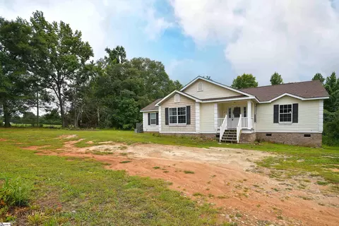 Exterior - 579 Daventon Rd, Honea Path, SC 29654 photo 2 of 8