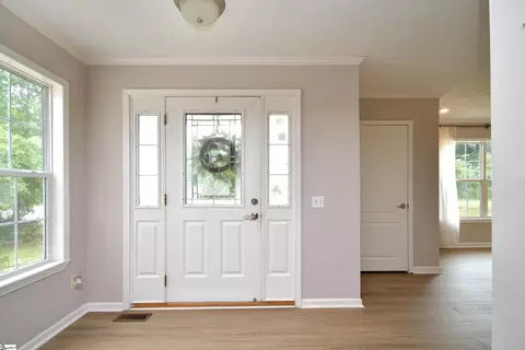 Entry Way - 579 Daventon Rd, Honea Path, SC 29654 photo 1 of 2