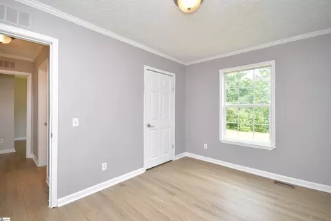 Bedroom - 579 Daventon Rd, Honea Path, SC 29654 photo 4 of 6
