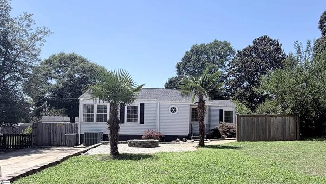 16 Rutledge Ave, Greenville, SC 29617