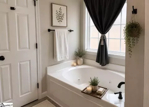 Bath - 150 Williams Rd, Pelzer, SC 29669 photo 3 of 3
