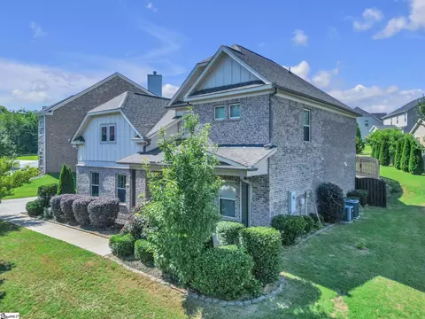14 Park Vista Way, Greenville, SC 29617