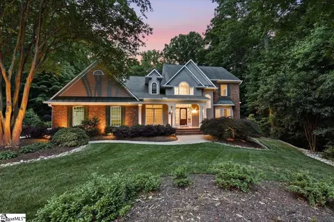 4 Radford Ct, Simpsonville, SC 29680