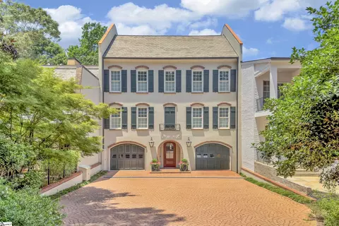 15 Hidden Hills Dr, Greenville, SC 29605
