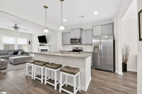 Kitchen - 313 Balsa Way, Seneca, SC 29678 photo 1 of 2