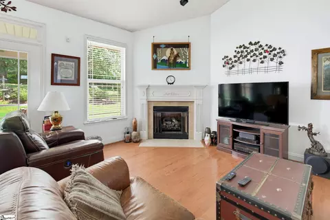 Other - 120 Hubbard Ln, Greer, SC 29651 photo 4 of 10