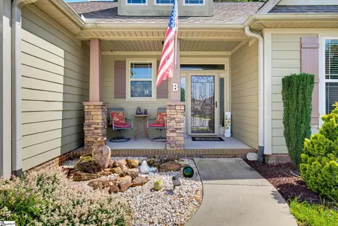 Exterior - 120 Hubbard Ln, Greer, SC 29651 photo 3 of 11