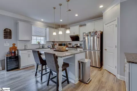 602 Carmelo Ct, Greer, SC 29650 photo 8
