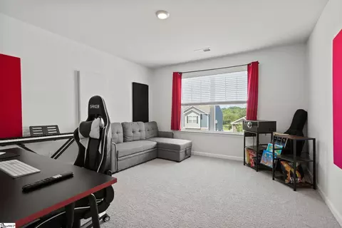 Bedroom - 524 Sapling Gap Rd, Greer, SC 29651 photo 1 of 5