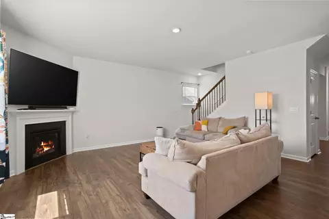 Living - 524 Sapling Gap Rd, Greer, SC 29651 photo 2 of 2