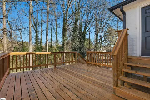 Exterior - 601 S D St, Easley, SC 29640 photo 3 of 8