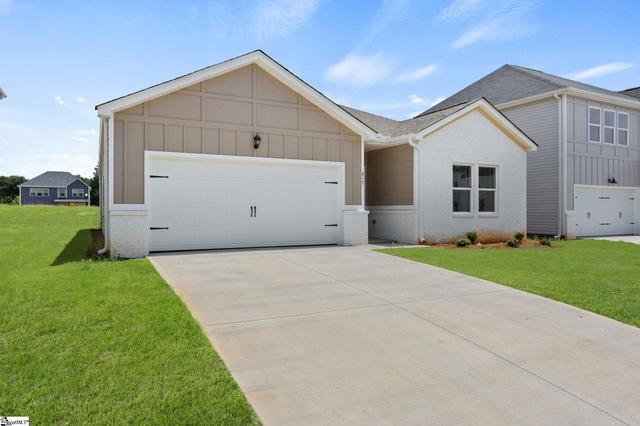 617 Silver Fir St, Piedmont, SC 29673