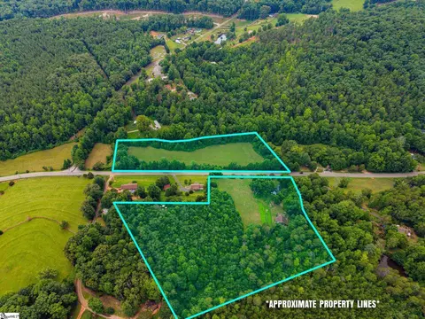 3371 Moorefield Memorial Hwy, Pickens, SC 29671