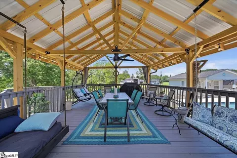 Exterior - 418 River Rd, Union, SC 29379 photo 3 of 10