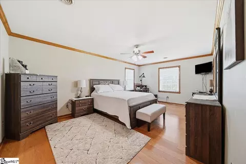 Bedroom - 418 River Rd, Union, SC 29379 photo 2 of 4